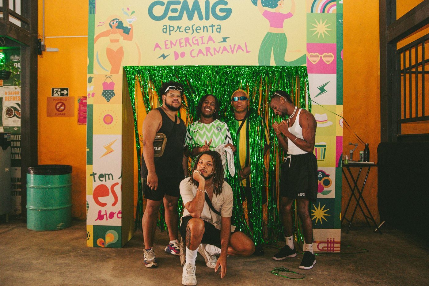 Público em ativação da CEMIG durante o Carnaval de Belo Horizonte