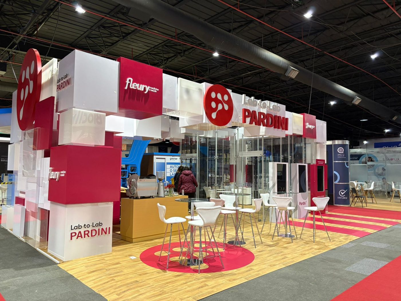 Estande Lab to Lab Pardini em feira